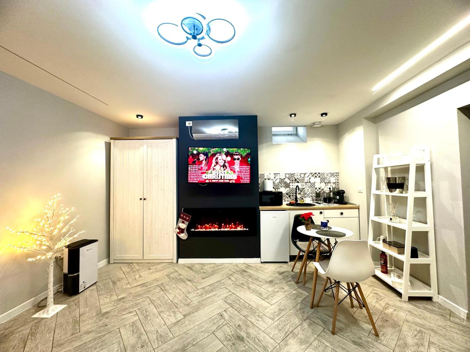 Stay Inn Central Brasov Ap 4 Екстериор снимка