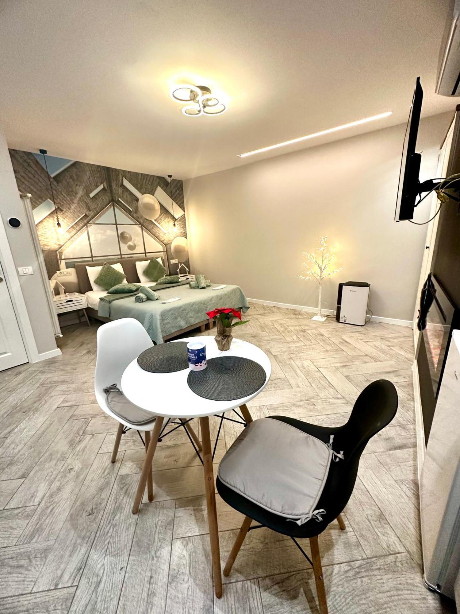 Stay Inn Central Brasov Ap 4 Екстериор снимка
